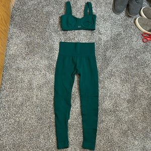Set Active Leggings and Bra Top Workout Yoga Set Ribbed Green